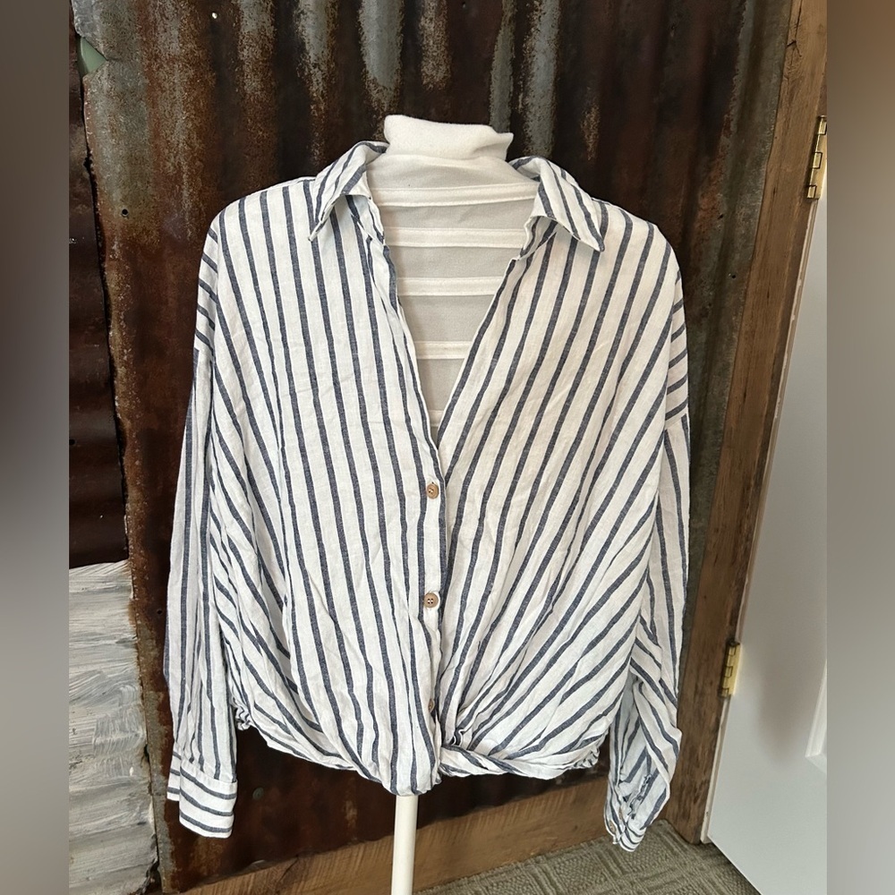 Zara Blue & White Striped Twist Front Button Down Blouse Size-S